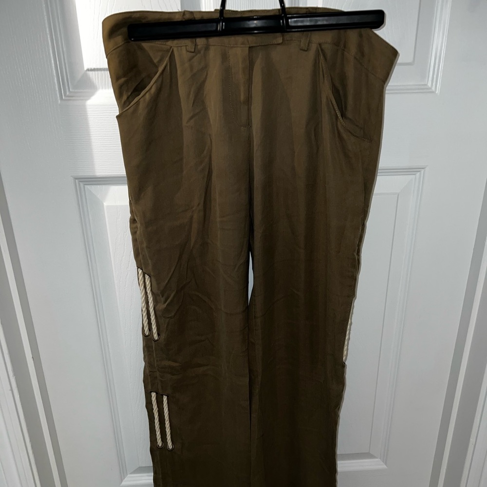 Like New Miller Girl @ Nicole Miller Olive Green + Cream Rope - Silky Pants - 4